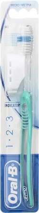 ORALB 123 INDICATOR SPAZZOLINO MANUALE SETOLE 40 MEDIE - goldeneffe.it