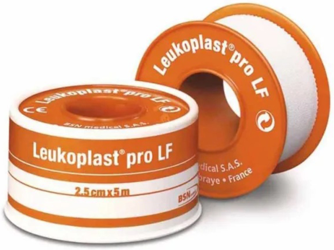 CEROTTO CHIRURGICO MEDICATO IN ROCCHETTO LEUKOPLAST PRO LF CON OSSIDO DI ZINCO 2,5X500 CM - goldeneffe.it