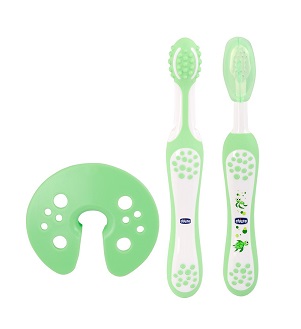 CHICCO SET EVOLUTIVO ORAL CARE - goldeneffe.it