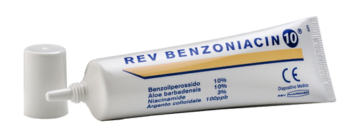 REV BENZONIACIN 10 CREMA 30 ML - goldeneffe.it