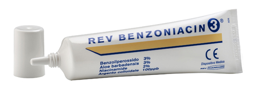 REV BENZONIACIN 3 CREMA 30 ML - goldeneffe.it
