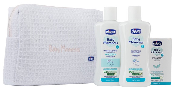 CHICCO BABY MOMENTS BEAUTY BAG W ZIP ROSA BAGNOSCHIUMA PELLI DELICATE 200 ML + SHAMPOO PELLI DELICATE 200 ML + SAPONE SOLIDO PELLI DELICATE 100 G - goldeneffe.it